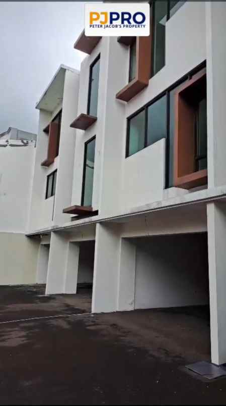 dijual ruko gudang kantor jatinegara