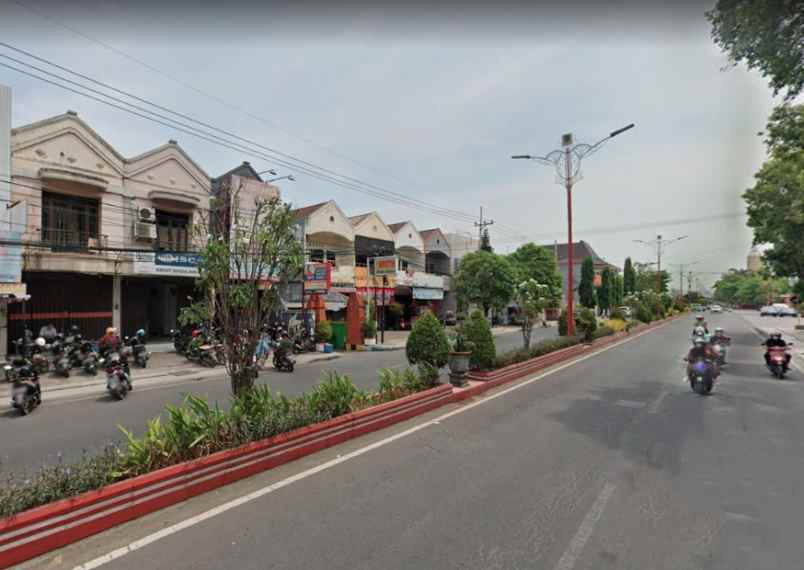 dijual ruko gudang kantor jl gajah mada