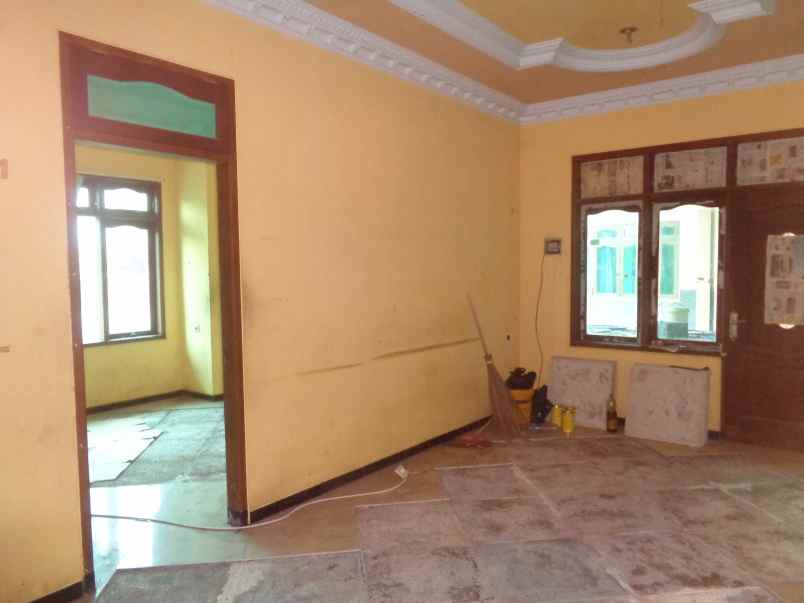 dijual ruko gudang kantor jln imam bonjol no 25 kel