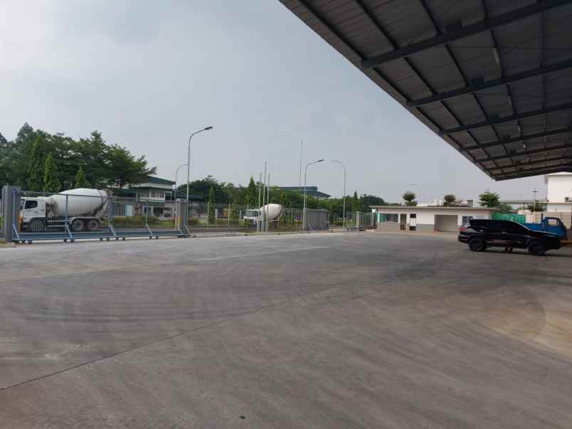 dijual ruko gudang kantor kawasan mm2100 cibitung