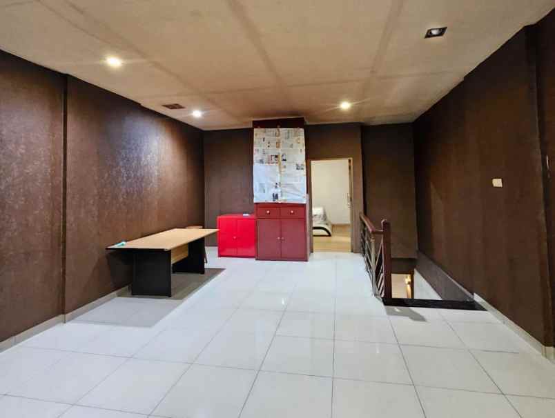 dijual ruko gudang kantor komplek cemara asri jalan