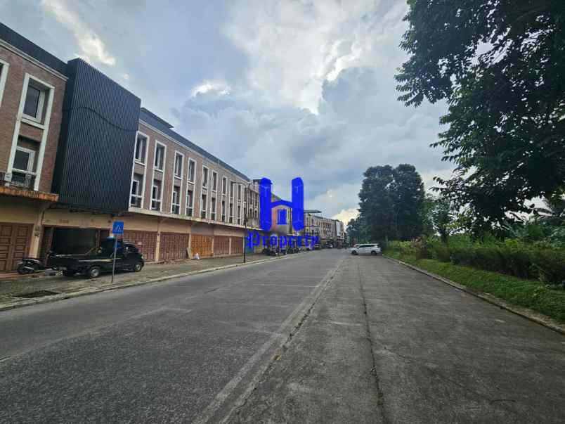 dijual ruko gudang kantor komplek medan resort city