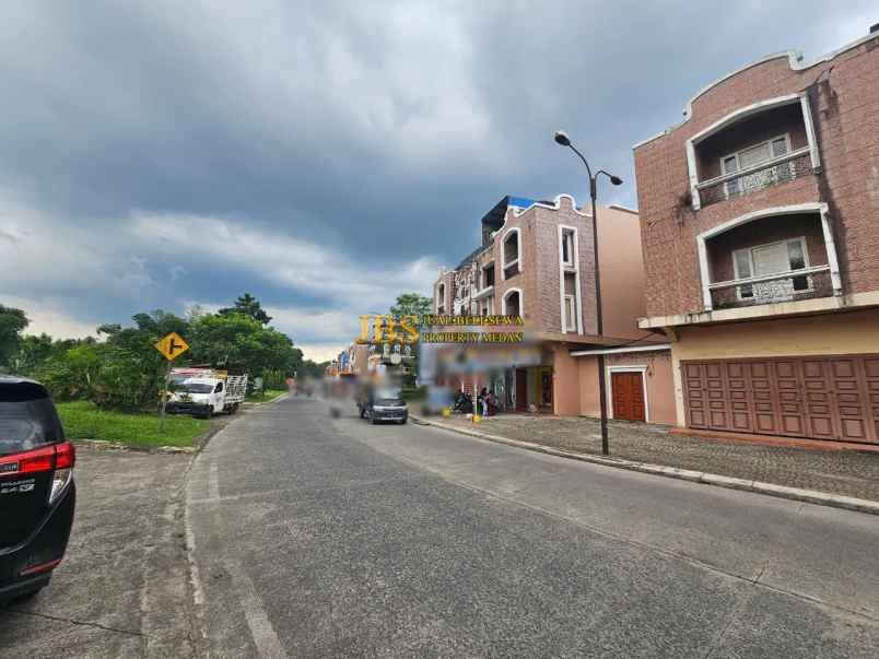 dijual ruko gudang kantor komplek medan resort city