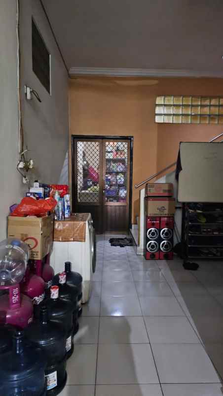 dijual ruko gudang kantor menur