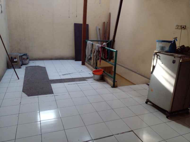 dijual ruko gudang kantor raya wisma lidah kulon