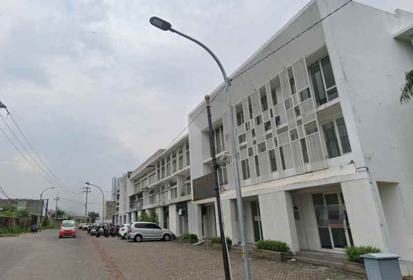 dijual ruko gudang kantor ruko dian istana wiyung