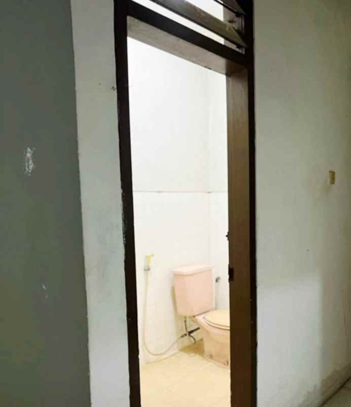 dijual ruko second siap huni dijalan raya kenjeran