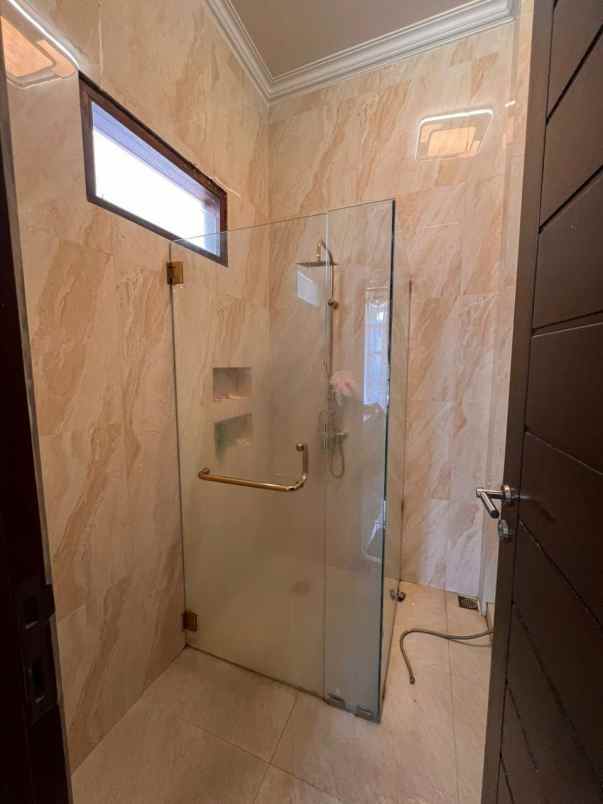 dijual rumah ancol ciateul regol