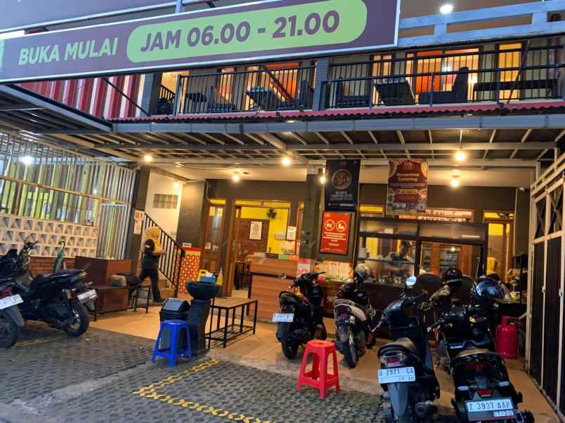 dijual rumah arcamanik endah