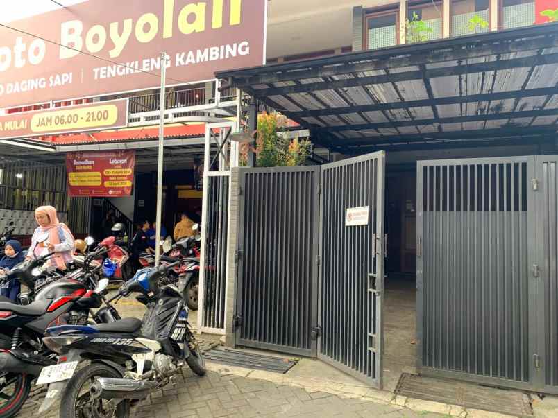 dijual rumah arcamanik endah