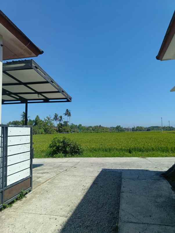 dijual rumah bantul