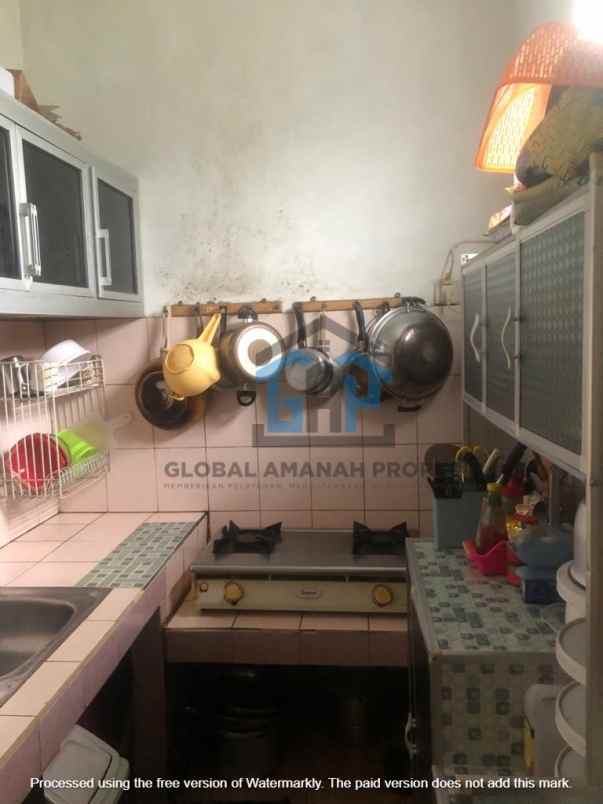 dijual rumah baros