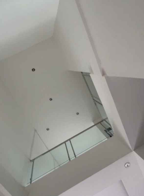 dijual rumah baru 2 lantai di daerah setia budi medan