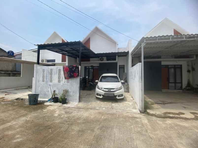 dijual rumah bedahan sawangan depok