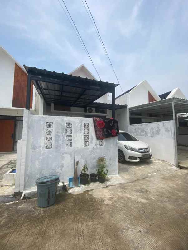 dijual rumah bedahan sawangan depok