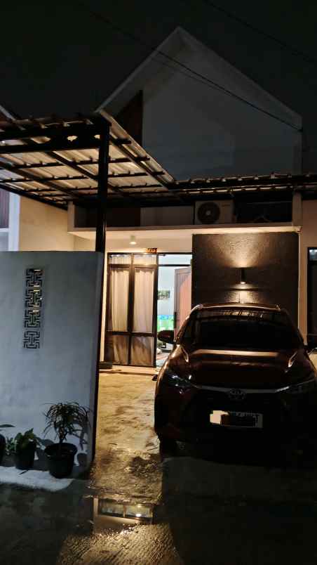 dijual rumah bedahan sawangan depok