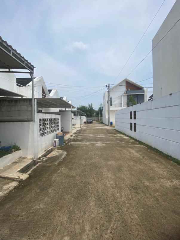 dijual rumah bedahan sawangan depok