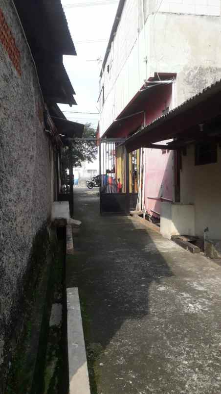 dijual rumah beji