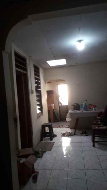 dijual rumah beji