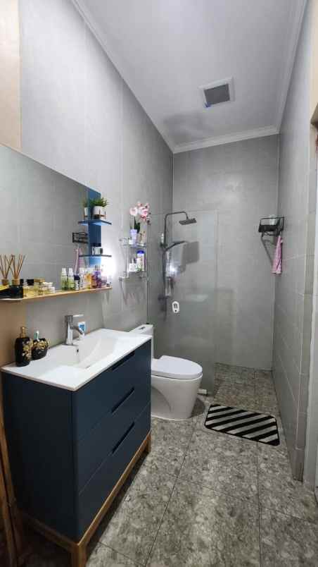 dijual rumah bojong koneng