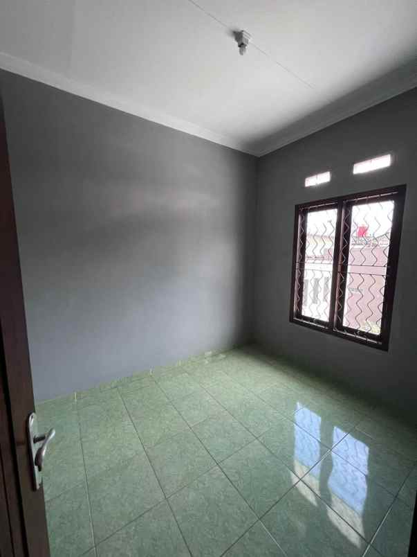 dijual rumah briya bandung indah