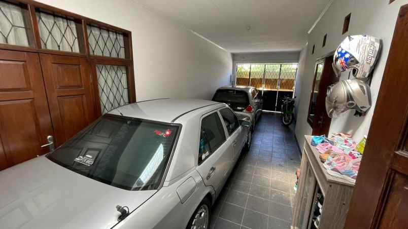 dijual rumah buanasari raya