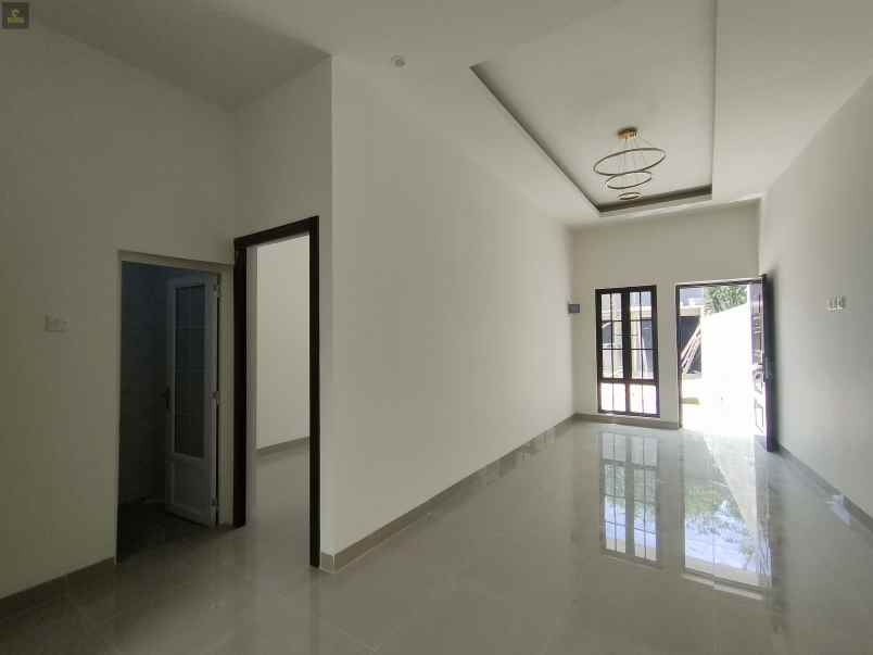 dijual rumah buaran serpong tangerang