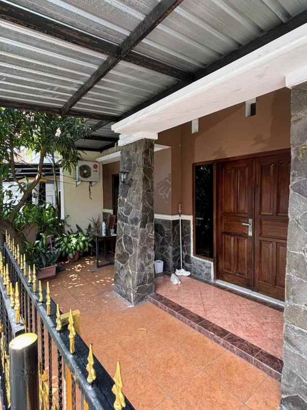 dijual rumah candi gebang