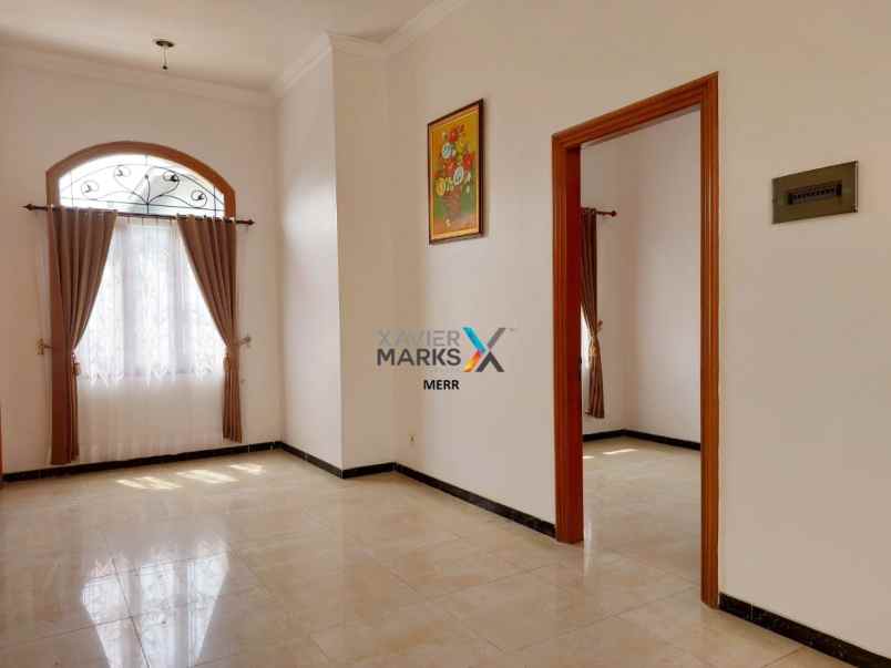 dijual rumah cantik siap huni di araya tahap 2