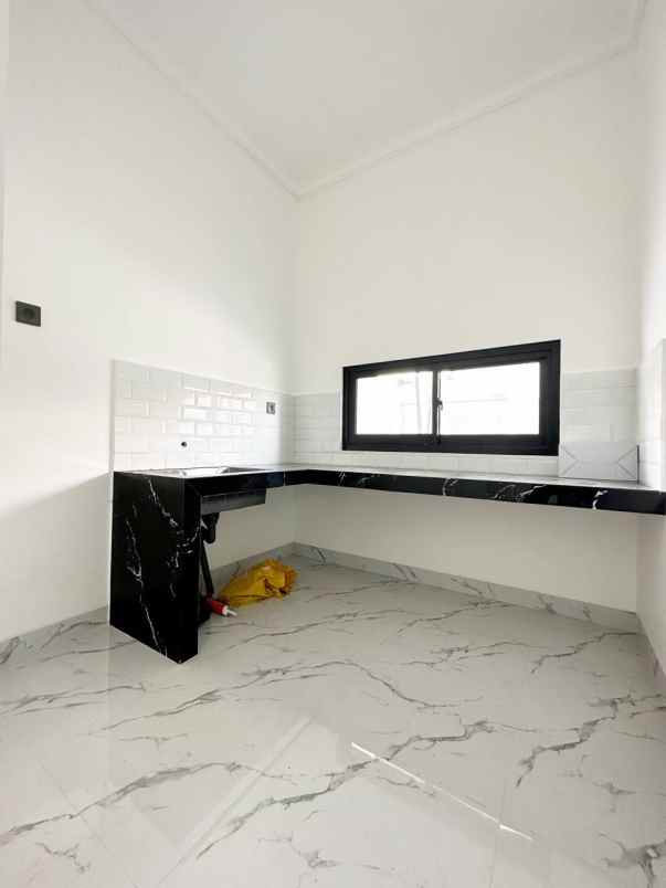 dijual rumah ceger cipayung jaktim