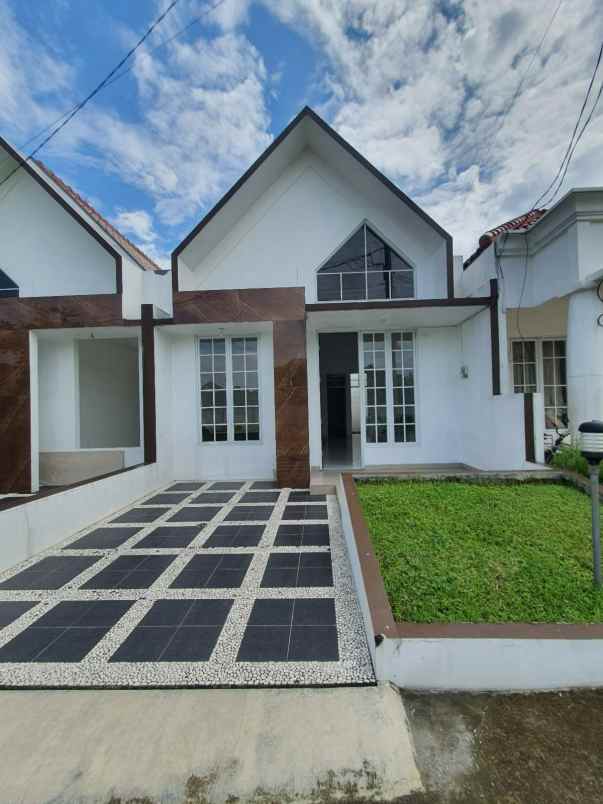 dijual rumah cibinong bogor jawa barat
