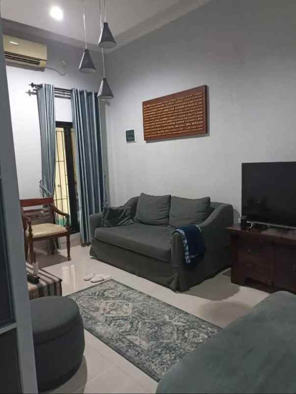 dijual rumah ciganjur jagakarsa