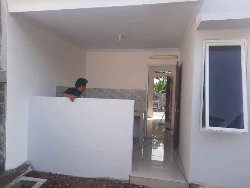 dijual rumah cilangkap tapos depok