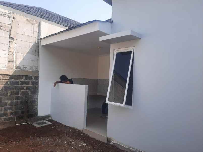 dijual rumah cilangkap tapos depok