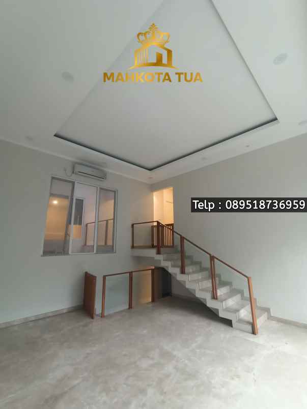 dijual rumah cipete selatan