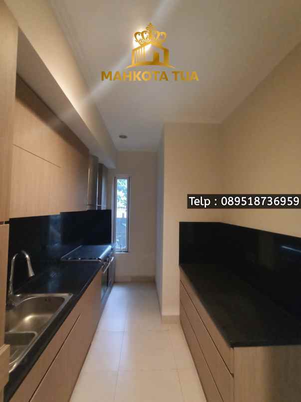 dijual rumah cipete selatan