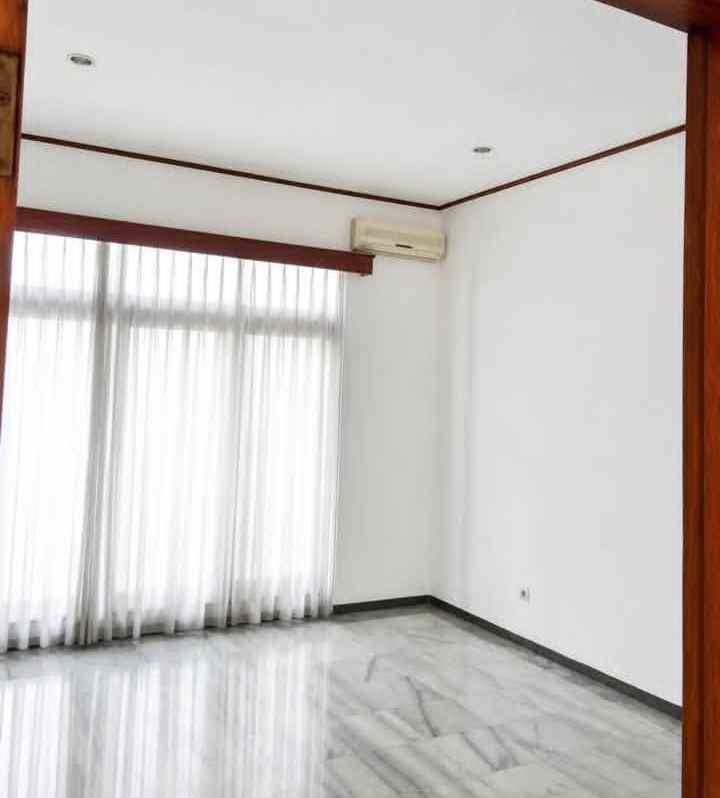 dijual rumah cipete utara