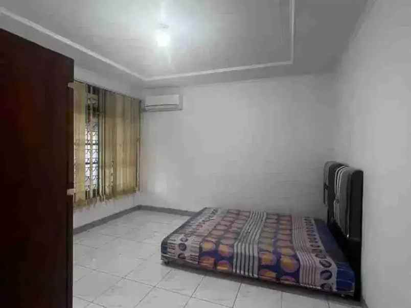 dijual rumah cipinang elok
