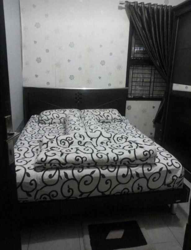 dijual rumah cisaranten kulon