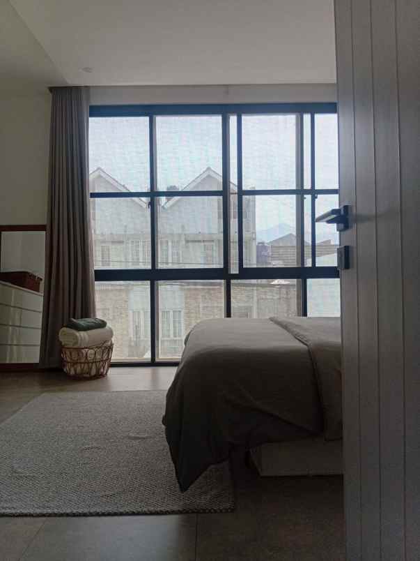 dijual rumah cisaranten kulon