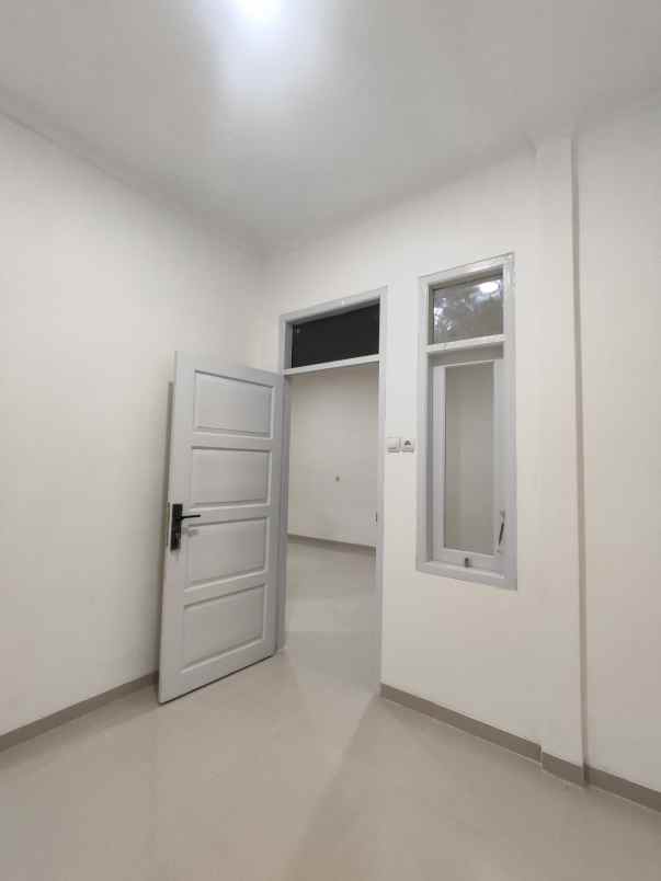 dijual rumah cluster barleria