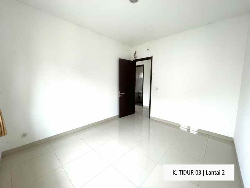 dijual rumah cluster dbanyan jgc
