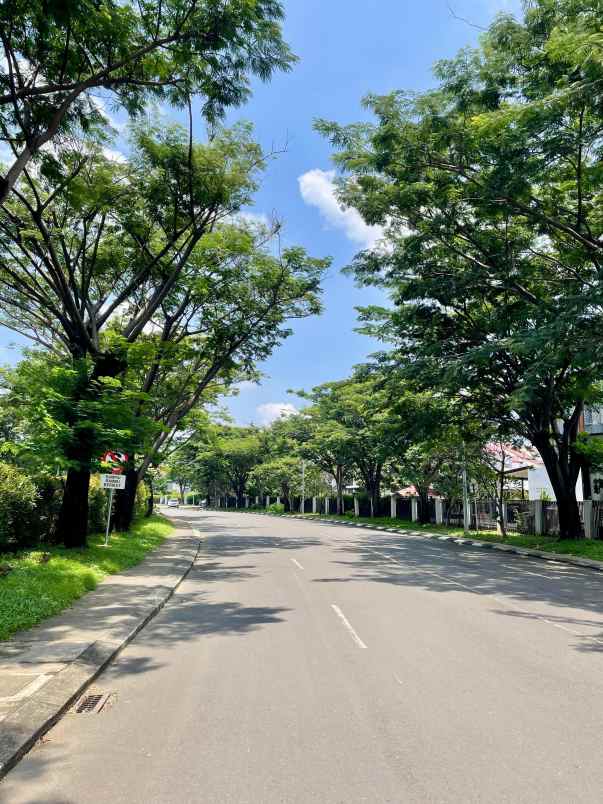 dijual rumah cluster dbanyan jgc