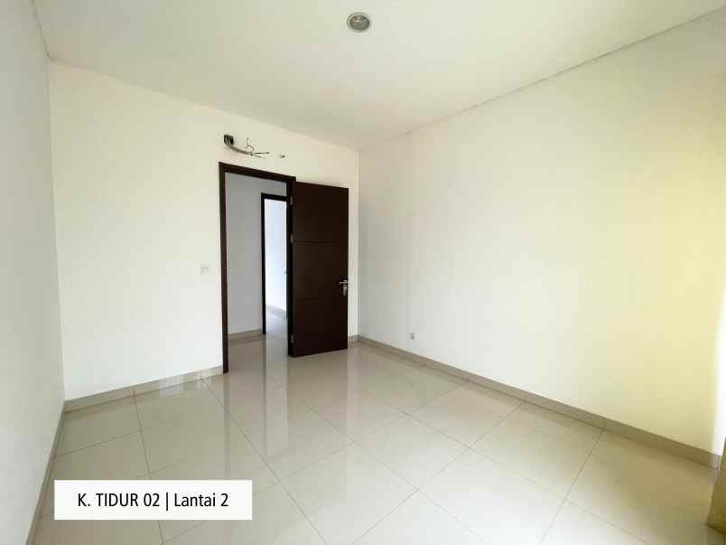 dijual rumah cluster dbanyan jgc