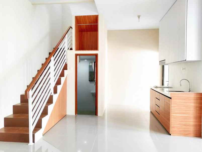 dijual rumah cluster di komsen jatiasih