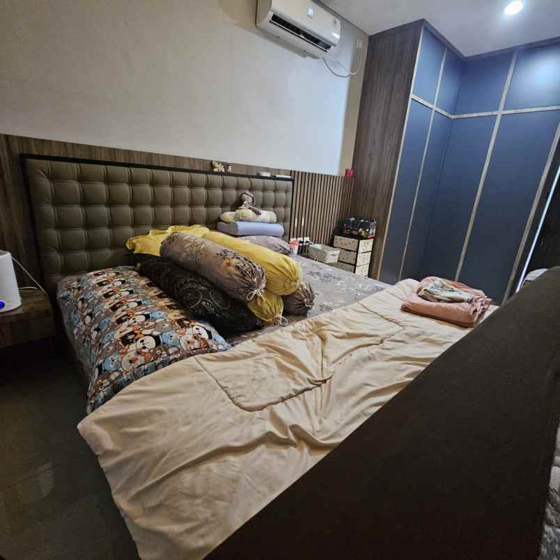 dijual rumah cluster la seine jakarta