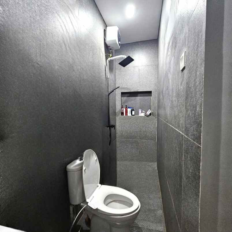 dijual rumah cluster la seine jgc