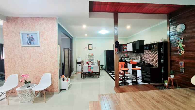 dijual rumah cluster mustikajaya kota