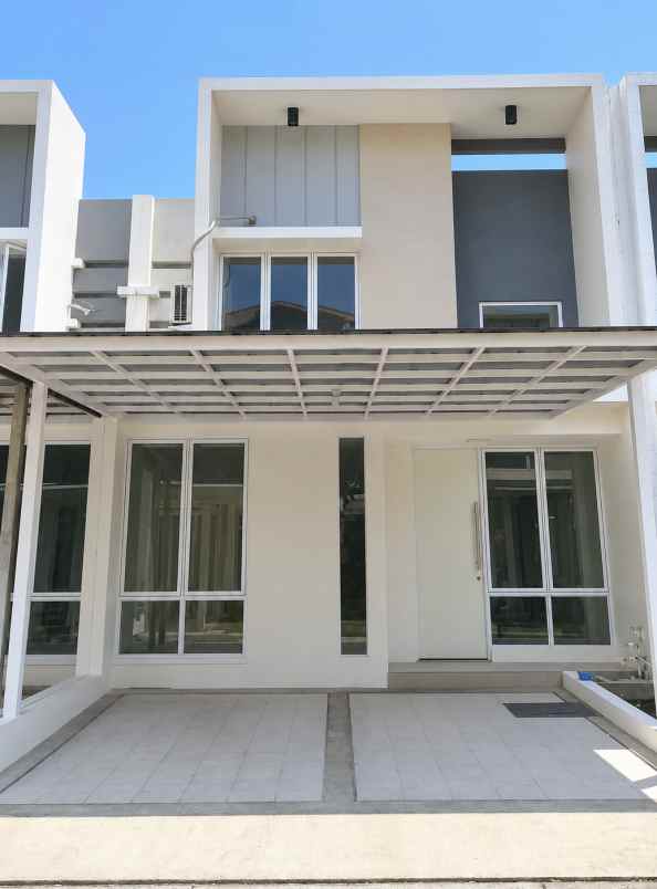 dijual rumah cluster yarra jgc jakarta