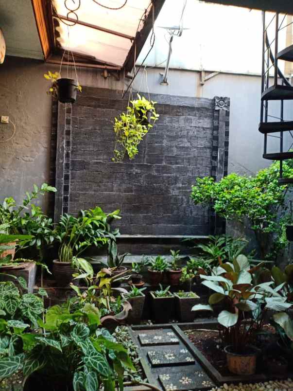 dijual rumah condet jakarta timur